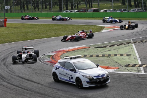 Renault World Series Saisonstart in Monza