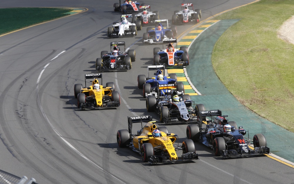 Bild: Formel 1, 2016, Melbourne, Start2