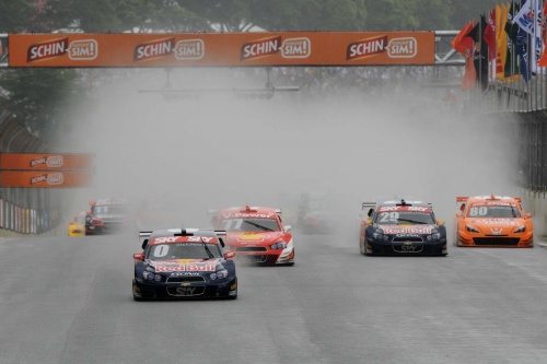 Saisonstart der StockCar V8 in Brasilien