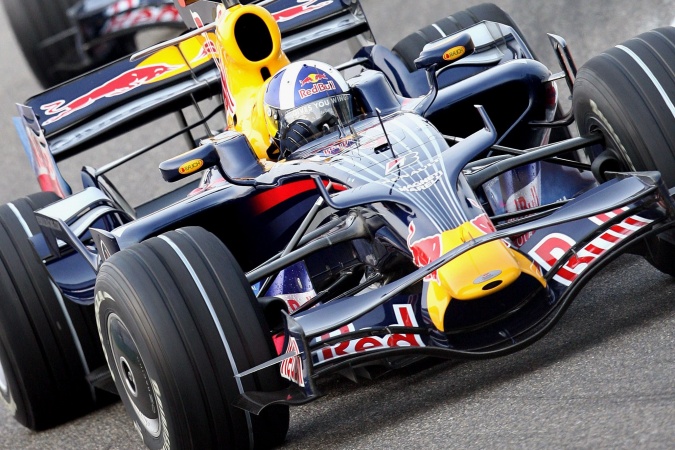 Bild: David Coulthard - Red Bull Racing - Red Bull RB4 - Renault