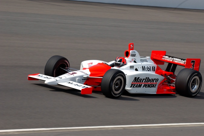 Bild: Helio Castroneves - Team Penske - Dallara IR-03 - Toyota
