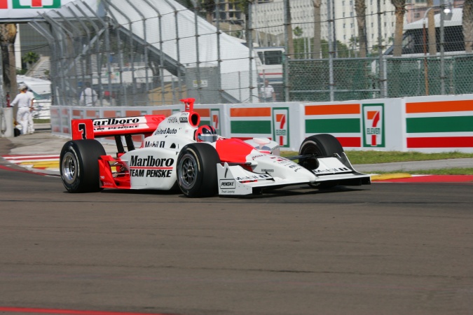 Bild: Helio Castroneves - Team Penske - Dallara IR-05 - Toyota