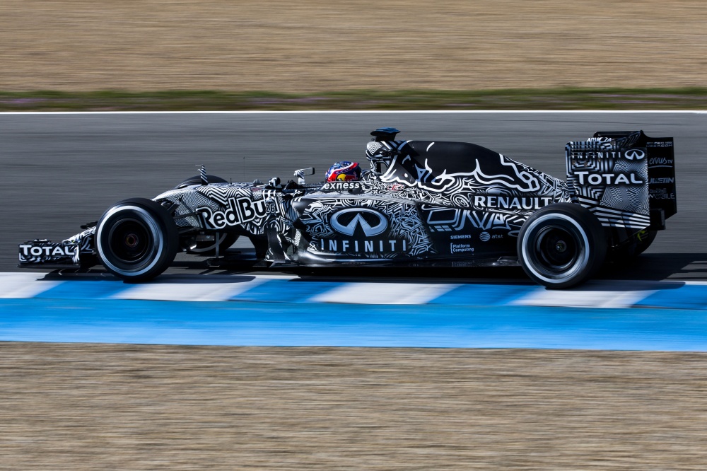 Bild: Formel 1, 2015, Test, Jerez, RedBull