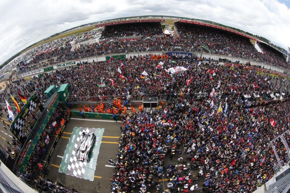 Bild: LeMans, 2013, Zuschauer, Podium
