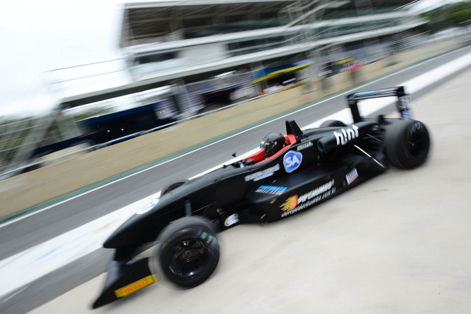 Bild: Felipe Santo André - A.Fortunato Racing - Dallara F399 - Berta