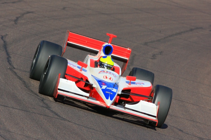 Bild: Felipe Giaffone - A.J. Foyt Enterprises - Dallara IR-05 - Honda