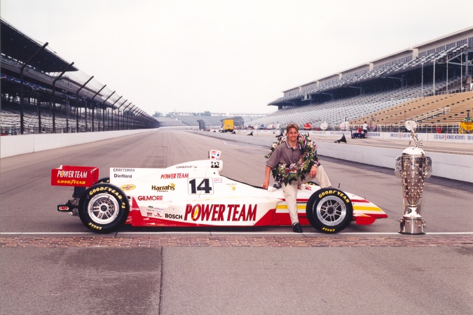 Bild: Kenny Bräck - A.J. Foyt Enterprises - Dallara IR7 - Oldsmobile