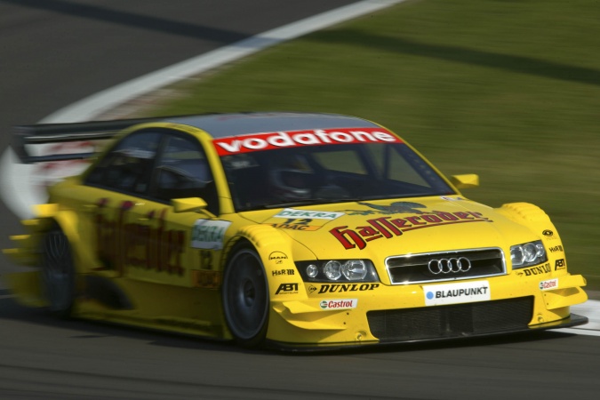 Bild: Tom Kristensen - Abt Sportsline - Audi A4 DTM (2004)