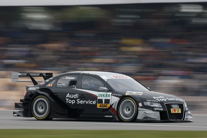 Bild: Timo Scheider - Abt Sportsline - Audi A4 DTM (2009)