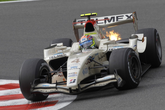 Bild: Sergio Perez Mendoza - Addax Team - Dallara GP2/08 - Renault