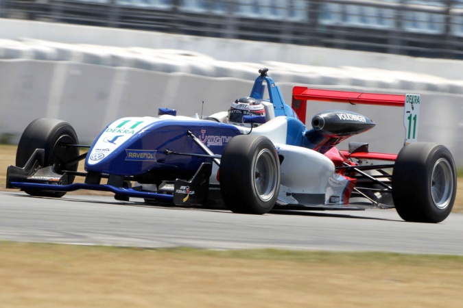 Bild: Dino Zamparelli - ADM Motorsport - Dallara F308 - Volkswagen