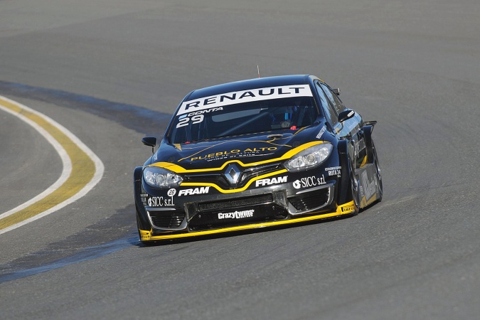 Bild: Facundo Conta - Ambrogio Racing - Renault Fluence II - Oreca Turbo