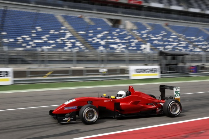 Bild: Maximilian Hackl - Amkon Motorsport - Dallara F308 - OPC Opel