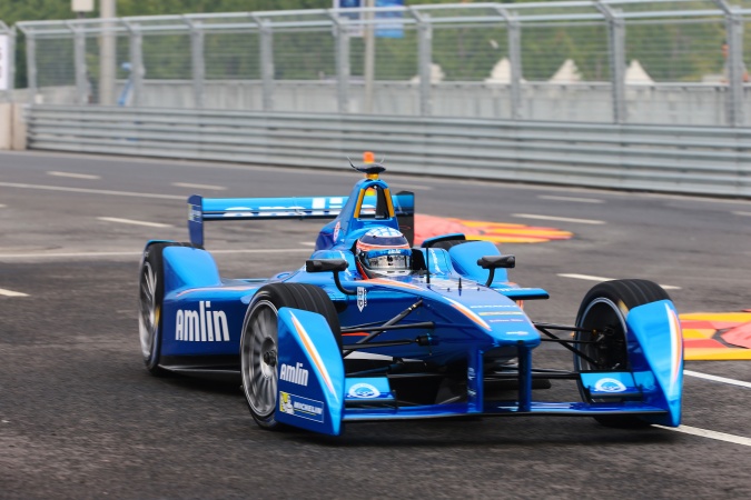 Bild: Takuma Sato - Team Aguri - Spark SRT 01E - McLaren