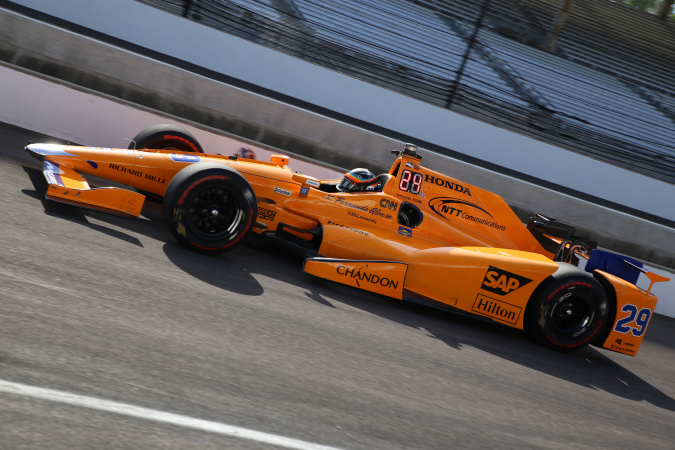 Bild: Fernando Alonso - Andretti Autosport - Dallara DW12 (MAk) - Honda