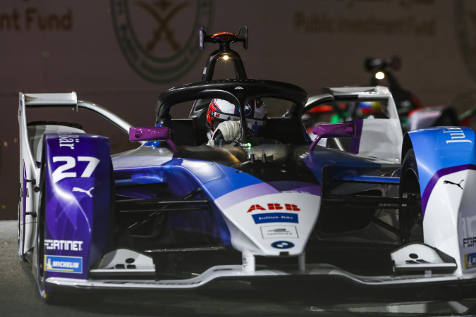 Bild: Jake Dennis - Andretti Autosport - Spark SRT 05E - BMW
