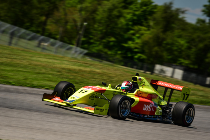 Bild: Devlin DeFrancesco - Andretti Steinbrenner Racing - Tatuus PM18 - Mazda