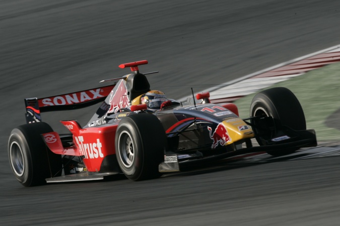 Bild: Sebastien Buemi - Arden International - Dallara GP2/05 - Renault