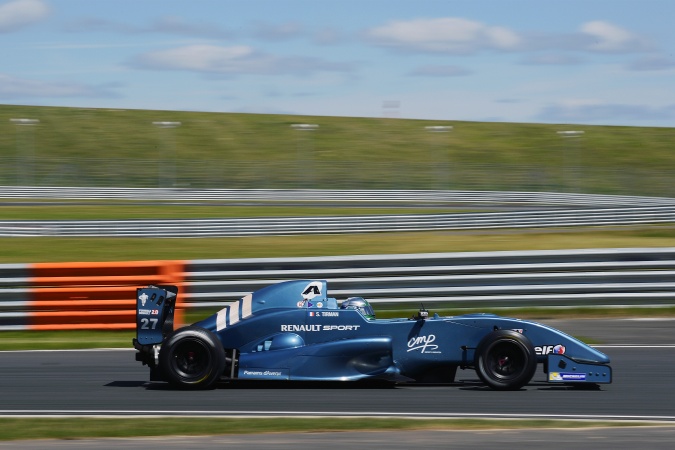 Bild: Simon Tirman - ARTA Engineering - Tatuus FR 2.0-13 - Renault