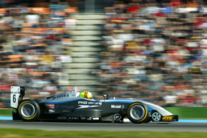 Bild: Jamie Green - ASM - Dallara F302 - AMG Mercedes