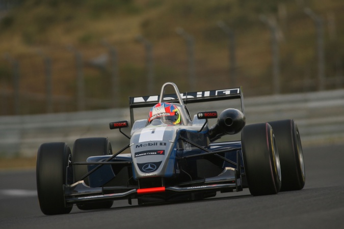 Bild: Paul di Resta - ASM - Dallara F305 - AMG Mercedes