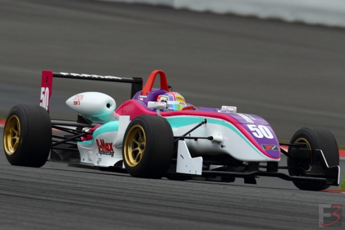 Bild: Yuhi Sekiguchi - B-MAX Engineering - Dallara F308 - TOM's Toyota