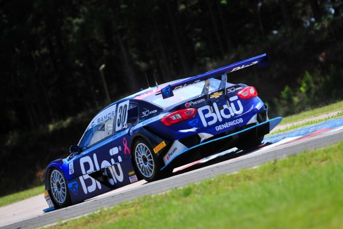 Bild: Cesar Ramos - Blau Motorsport - Chevrolet Cruze V8