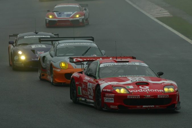Bild: Fabrizio GollinMiguel RamosMatteo Cressoni - BMS Scuderia Italia - Ferrari 550-GTS Maranello