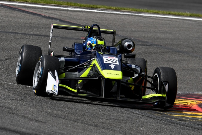 Bild: Stefano Leaney - C F Racing - Dallara F312 - AMG Mercedes