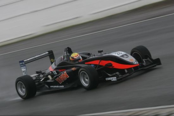 Bild: Yann Cunha - C F Racing / Manor Motorsport - Dallara F308 - AMG Mercedes