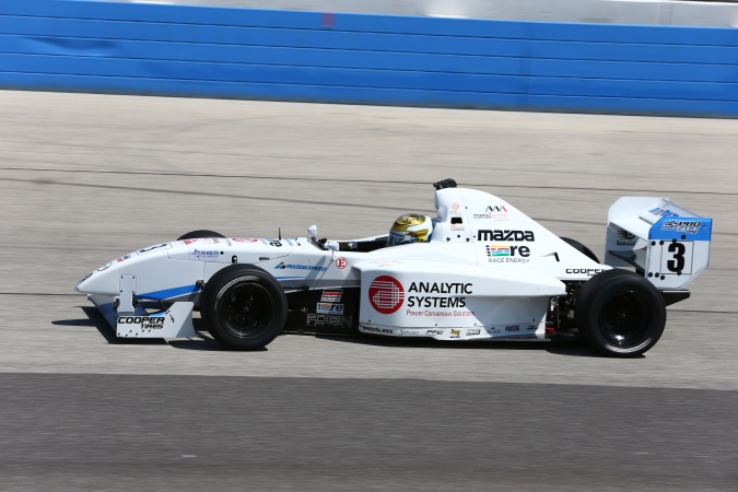 Bild: Scott Hargrove - Cape Motorsports / Wayne Taylor Racing - Elan Star Pro - Mazda