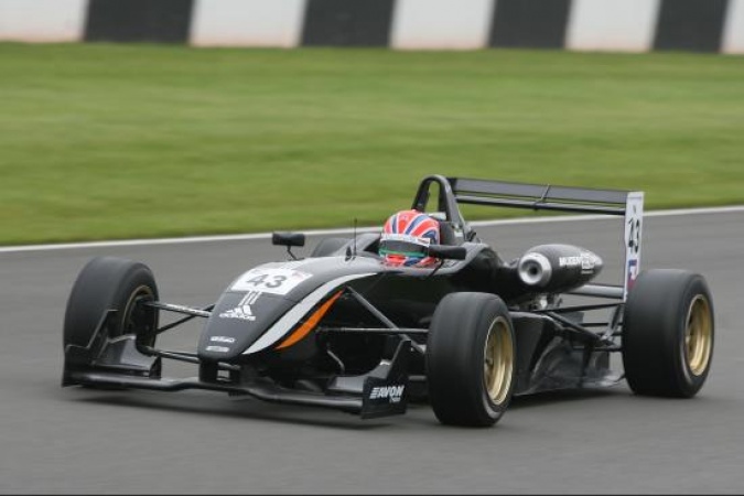 Bild: Adriano Buzaid - Carlin Motorsport - Dallara F305 - Mugen Honda