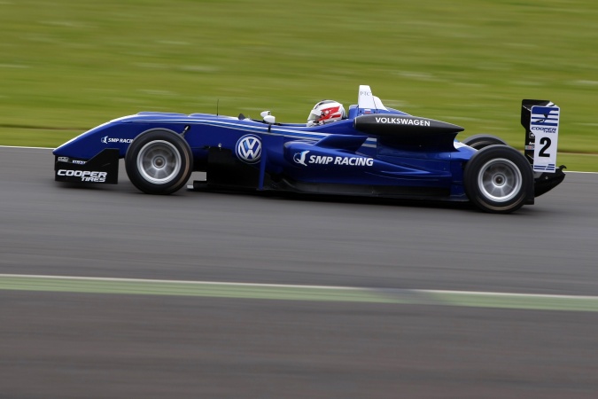 Bild: Egor Orudzhev - Carlin Motorsport - Dallara F308 - Volkswagen