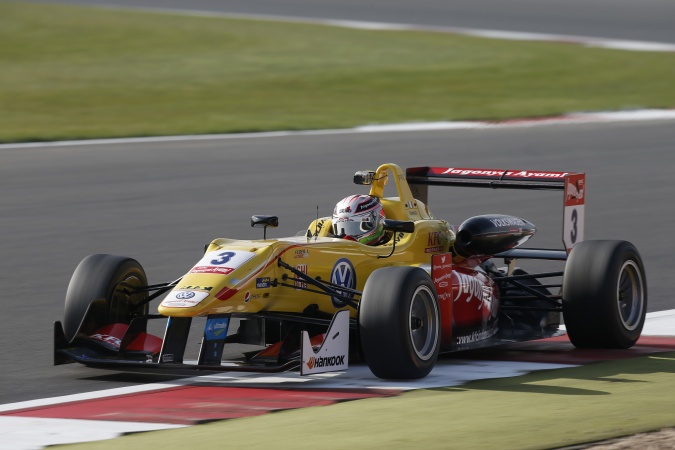 Bild: Antonio Giovinazzi - Carlin Motorsport - Dallara F312 - Volkswagen