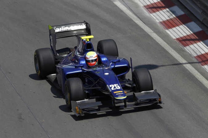 Bild: Oliver Turvey - Carlin Motorsport - Dallara GP2/11 - Mecachrome