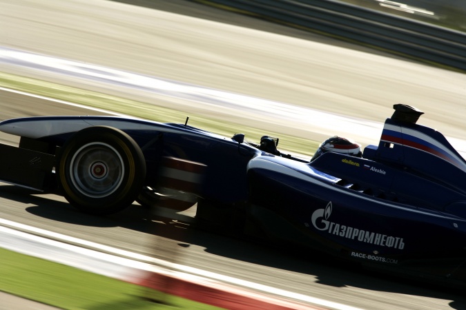 Bild: Michael Aleshin - Carlin Motorsport - Dallara GP3/10 - Renault