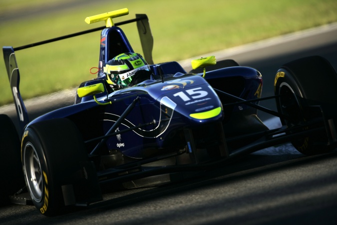 Bild: Callum MacLeod - Carlin Motorsport - Dallara GP3/10 - Renault