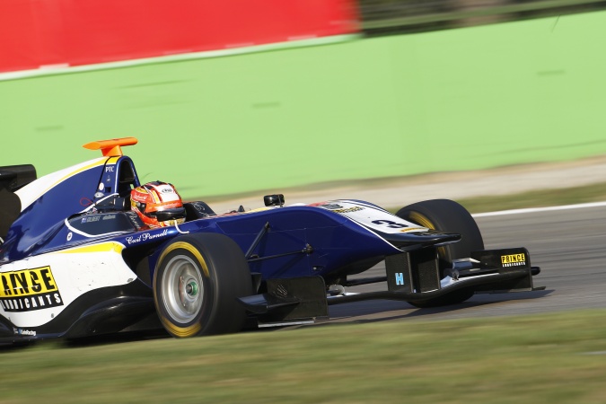 Bild: Mitchell Gilbert - Carlin Motorsport - Dallara GP3/13 - AER