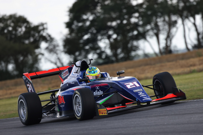 Bild: Christian Mansell - Carlin Motorsport - Tatuus BF3-020 - Mountune