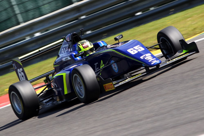 Bild: Enaam Ahmed - Carlin Motorsport - Tatuus MSV F3-016 - Cosworth