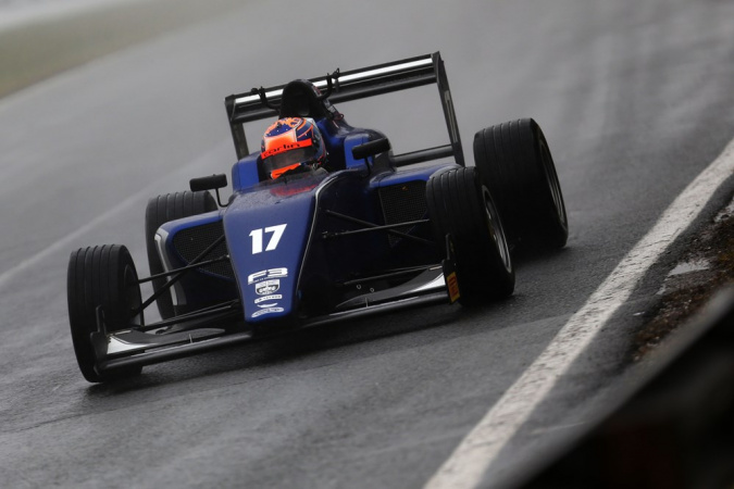 Bild: Clément Novalak - Carlin Motorsport - Tatuus MSV F3-016 - Cosworth