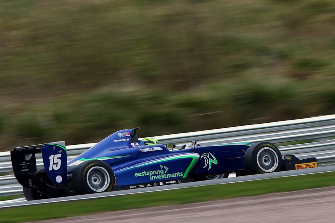 Bild: James Pull - Carlin Motorsport - Tatuus MSV F3-016 - Cosworth