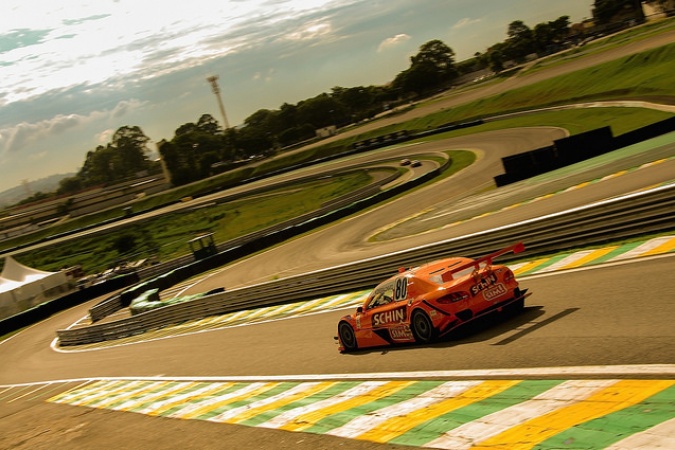 Bild: Mauro Giallombardo - Carlos Alves Competições - Peugeot 408 V8