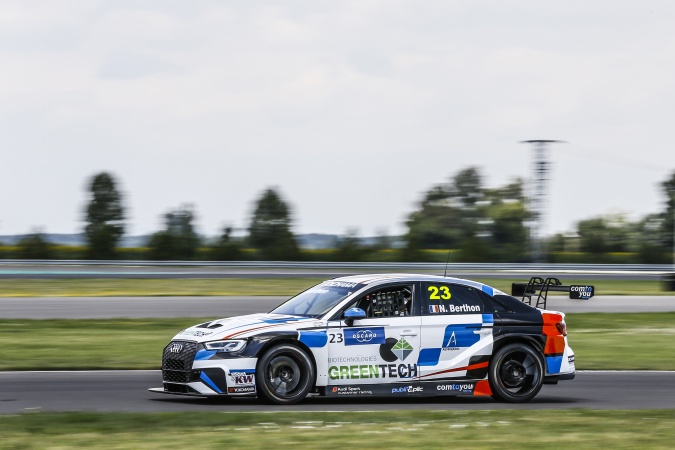 Bild: Nathanaël Berthon - Comtoyou Racing - Audi RS3 LMS TCR