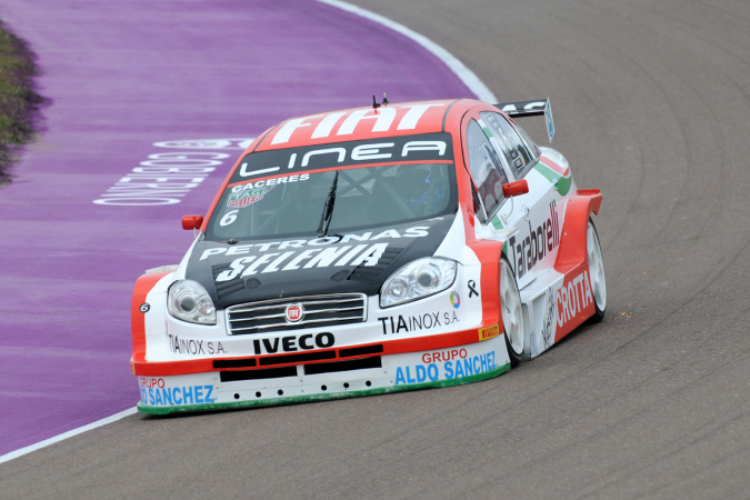 Bild: Emmanuel Cáceres - Corsa Racing - Fiat Linea RPE V8