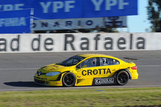 Bild: Carlos Javier Merlo - Corsa Racing - Renault Fluence II RPE V8