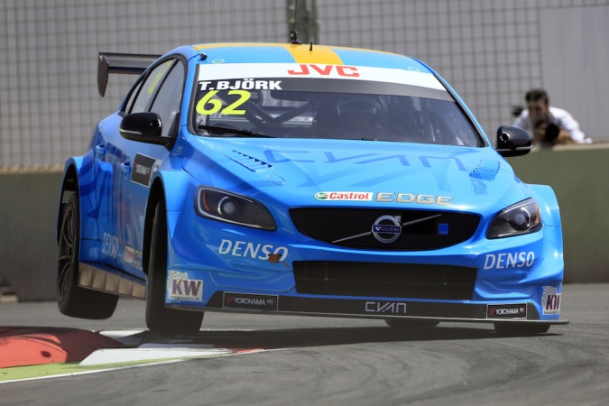 Bild: Thed Björk - Cyan Racing - Volvo S60 Polestar TC1