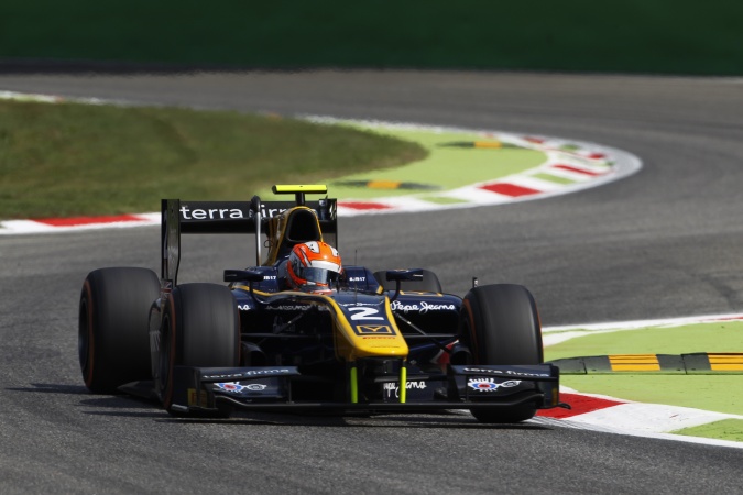 Bild: Alex Lynn - DAMS - Dallara GP2/11 - Mecachrome