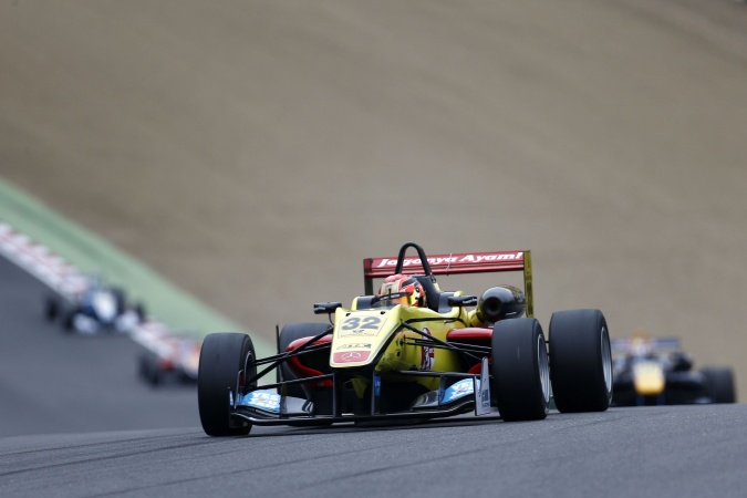 Bild: Sean Gelael - Double R Racing - Dallara F312 - AMG Mercedes