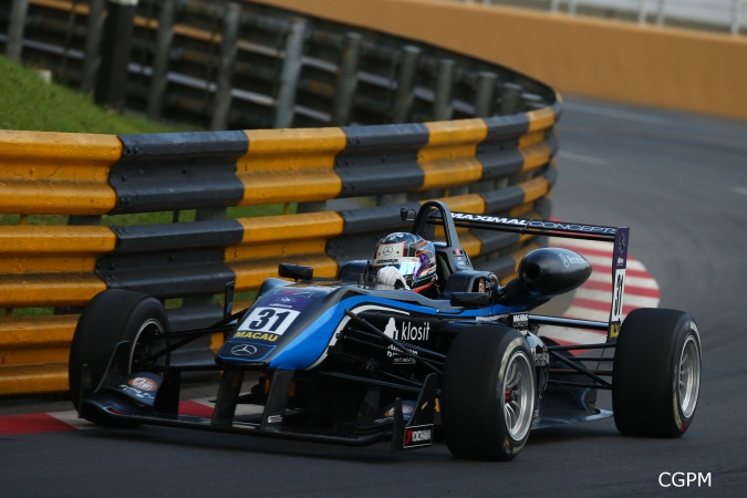 Bild: Matthew Solomon - Double R Racing - Dallara F312 - AMG Mercedes